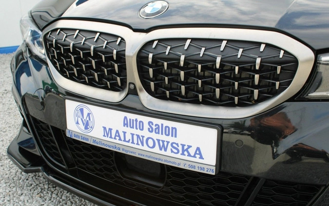 BMW Seria 3 cena 131900 przebieg: 50000, rok produkcji 2019 z Mrągowo małe 529
